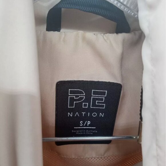 P.E Nation MAN UP HOODED JACKET Sz Small - Picture 6 of 6